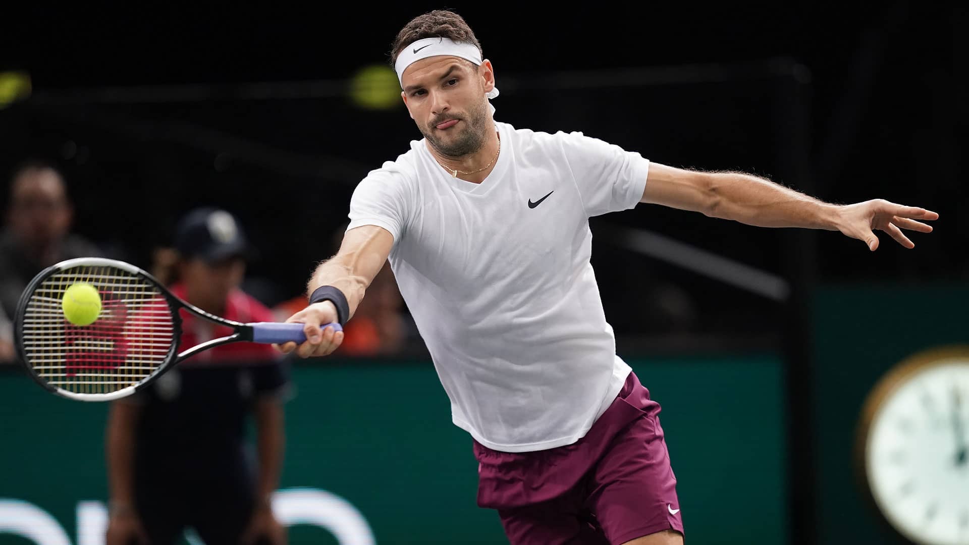 grigor dimitrov udrq topkata s raketa na treti krag v madrid 2023